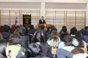 Liceo N°7 de Providencia realizó su “Primer Conversatorio Vocacional” para estudiantes de 3° y 4° medio