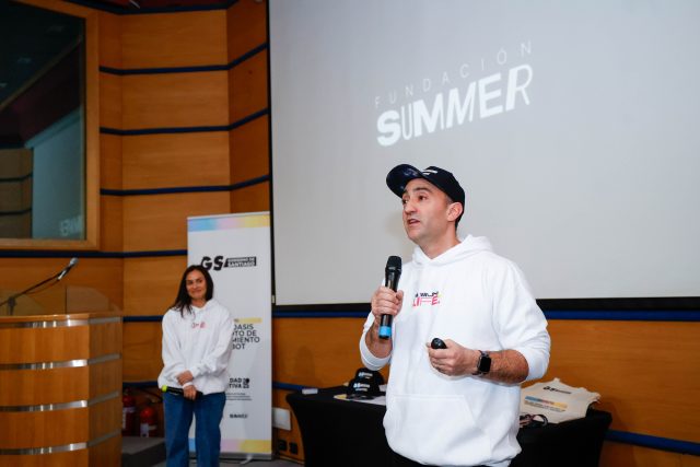 Providencia fortalece la salud mental escolar junto a Fundación Summer