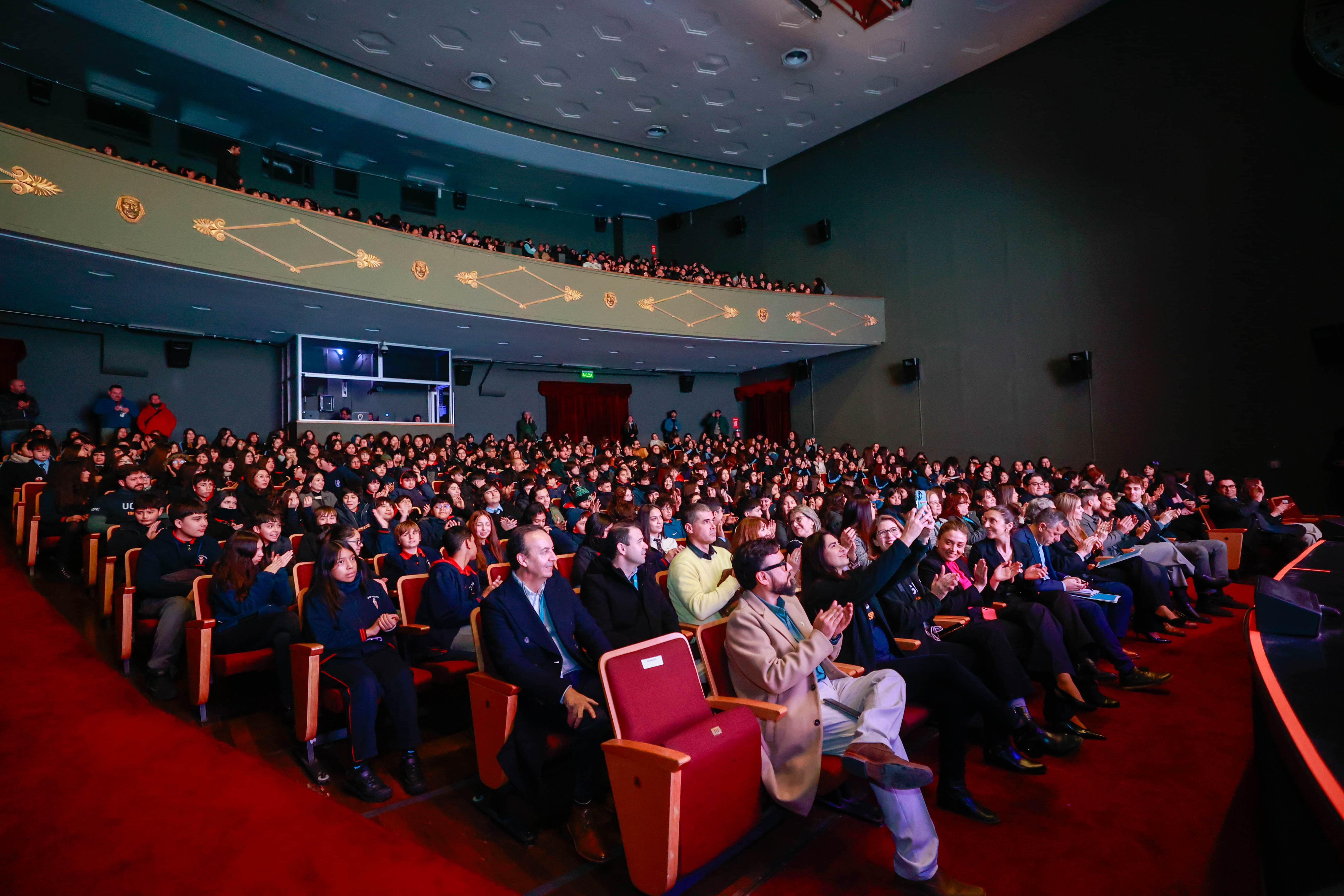 Comunidades Educativas dieron vida a Seminario “Desafío hacia una nueva cultura escolar”