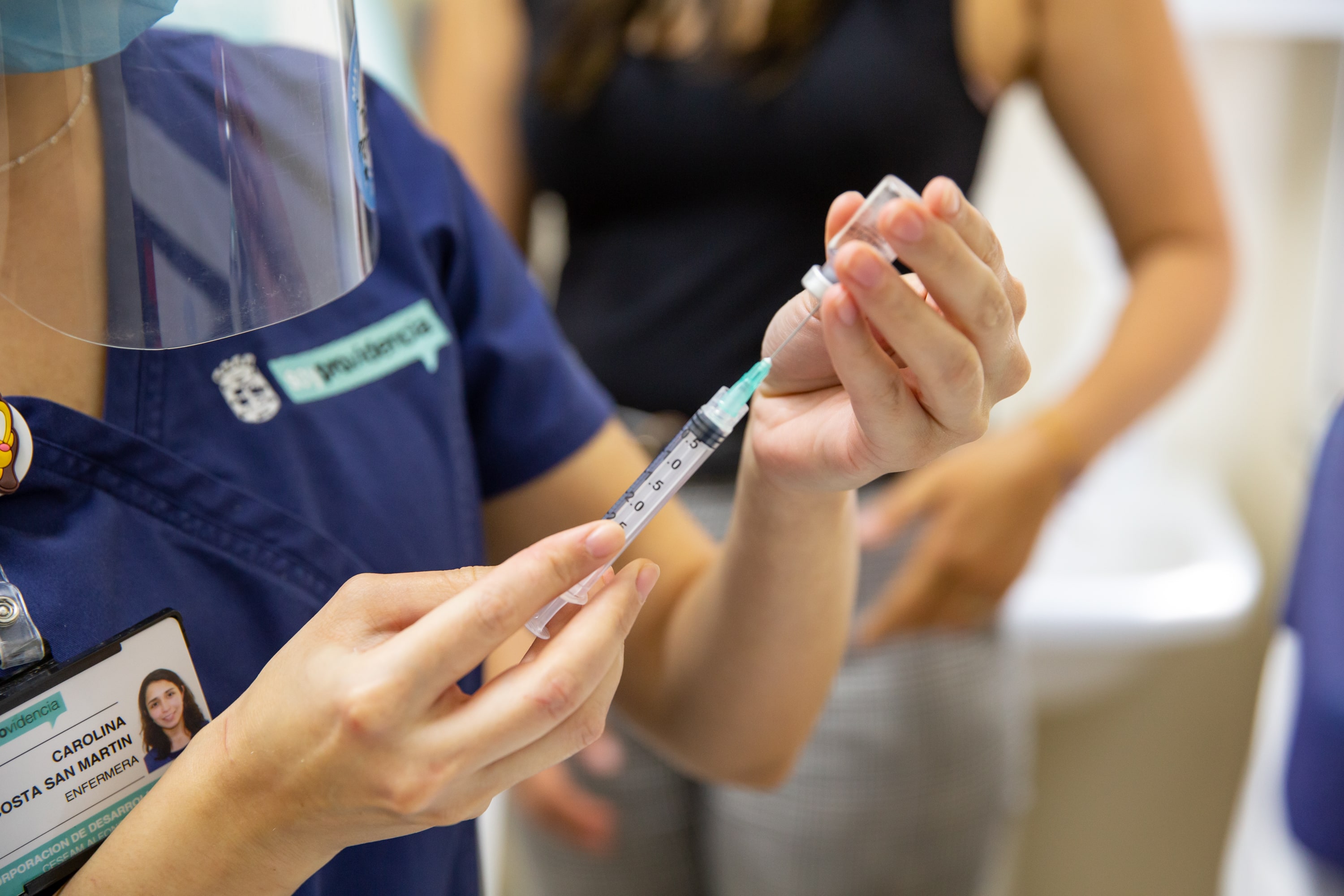 Este lunes 03, comenzó la Campaña de Vacunación contra la Influenza, COVID y Virus Sincicial en Providencia