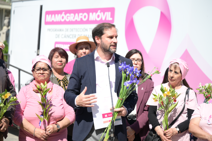 Providencia anuncia convenio para que 5.000 mujeres puedan realizarse la mamografía