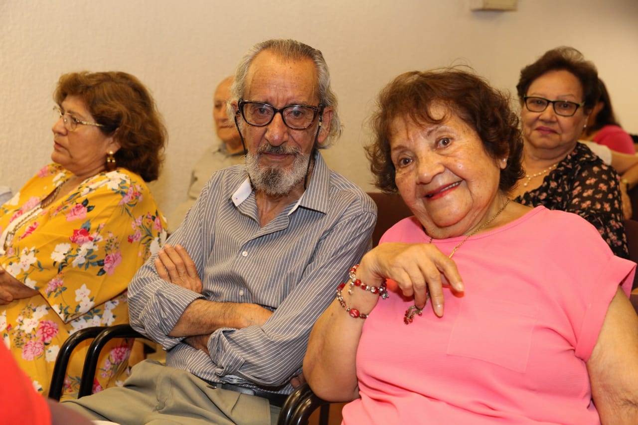De manera exitosa se realizó la premiación del 1° Festival Literario de Personas Mayores de Providencia